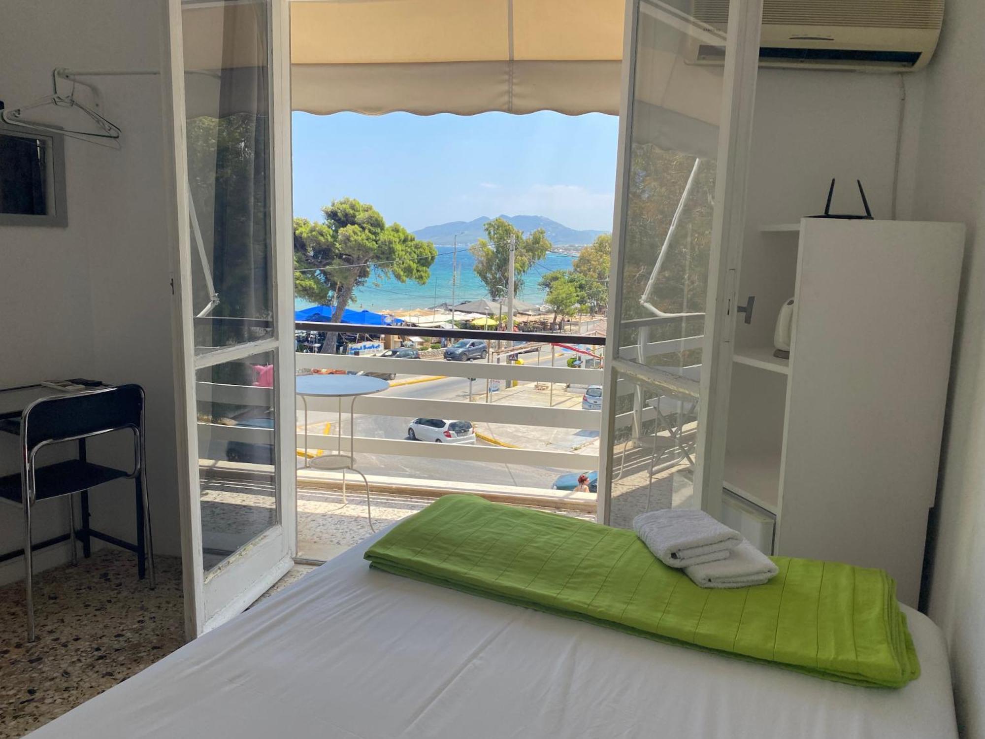Starfish Vacation Rentals - Athens Int. Airport Artémida Eksteriør bilde